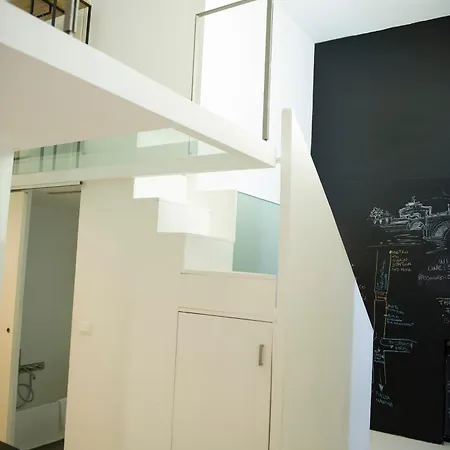 Modern Loft In The Center Of Apartment